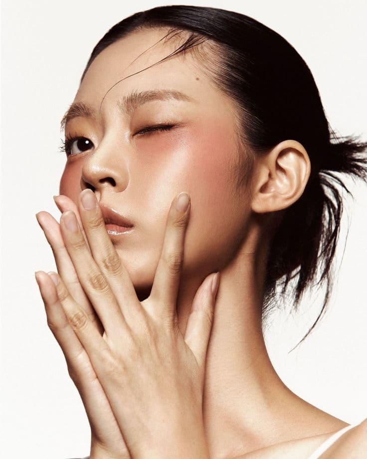 Model AI Gương mặt đại diện